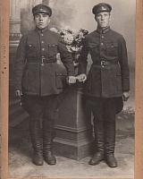 Батманов Степан Ефимович (справа) (1906гр) Мохча, Хозяинов Гаврил Федорович